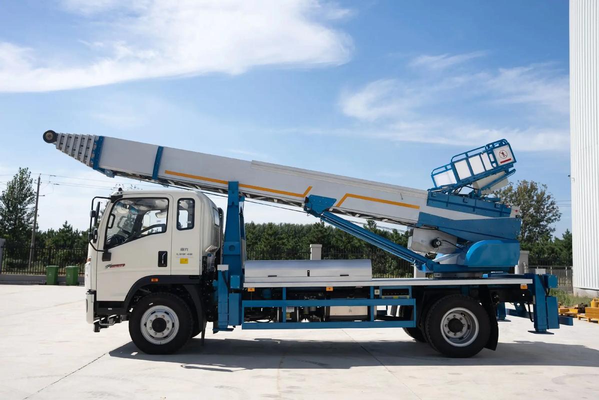 马湾镇云梯上料车租赁费用