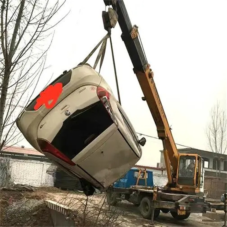 马湾镇随时待命，吊车24小时道路救援服务全解析